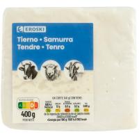 Queso mezcla tierno EROSKI MAESTRO, cuña 400 g