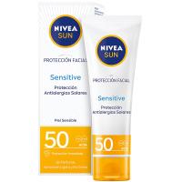 Protección facial sensitive SPF50 NIVEA, tubo 50 ml