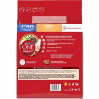 Alimento de pollo para perro mediano/max adulto ONE, saco 2,5 kg