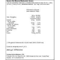 Queso semicurado mezcla G. BAQUERO, cuña cortada 225 g