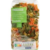 Farfalle con vegetales EROSKI, paquete 500 g